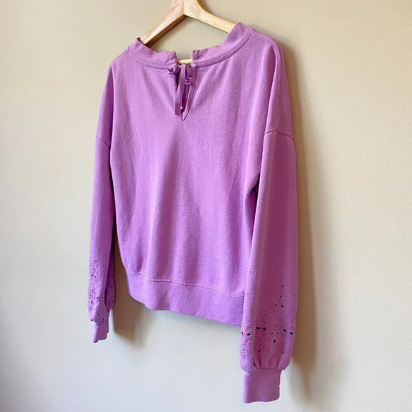 Halogen Women's Size Small Eyelet Purple Crewneck Pullover Sweatshirt Romantic - Picture 15 of 16